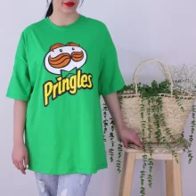 تیشرت زنانه لانگ طرح Pringles مدل TL22107