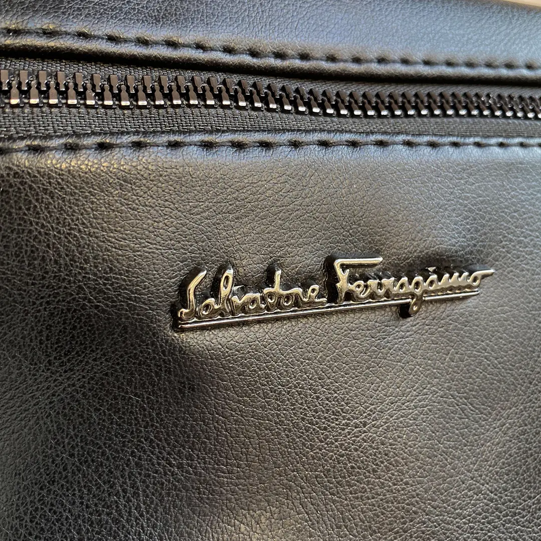 کیف دستی چرمی Ferragamo مدل F30428