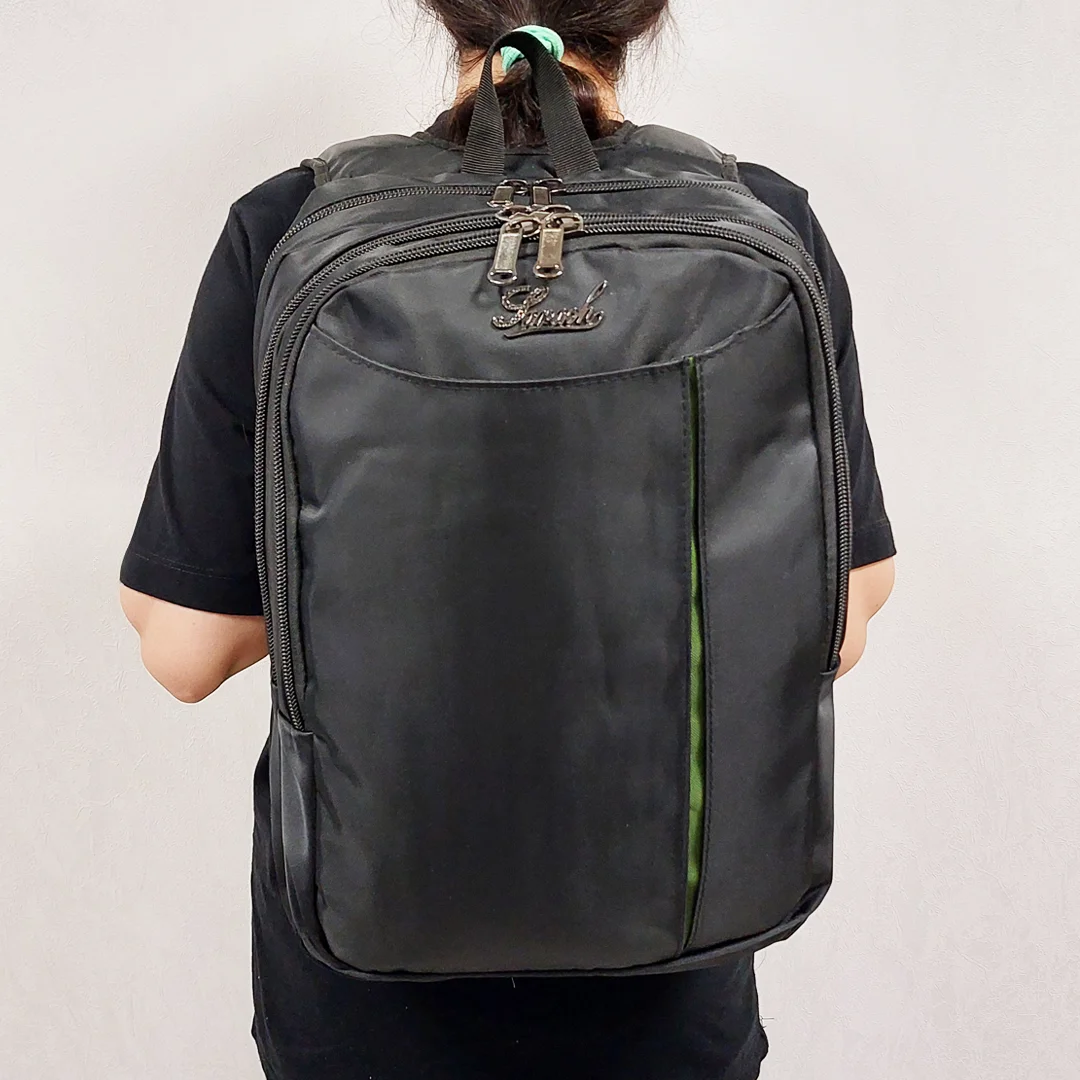 کوله پشتی لپتاپی Benetton مدل B6406