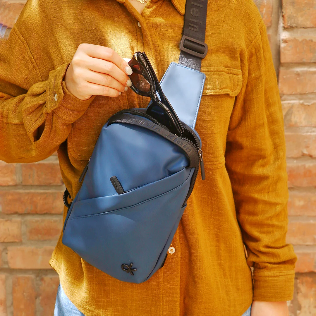 بادی بگ Calvin Klein مدل CK-3031