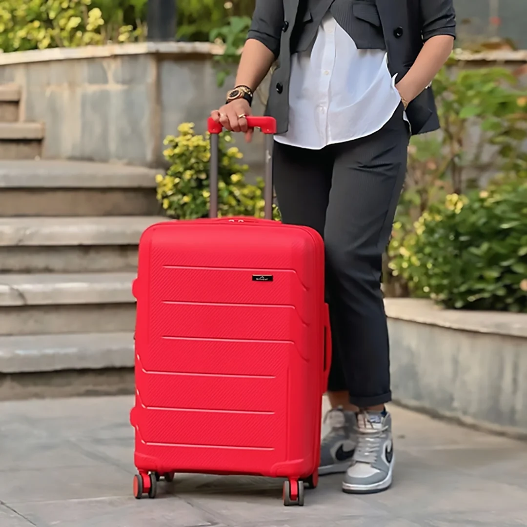 چمدان Everest مدل E40347-M سایز متوسط