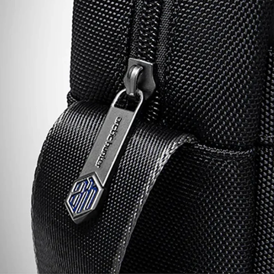 کیف رودوشی Arctic Hunter مدل K00162
