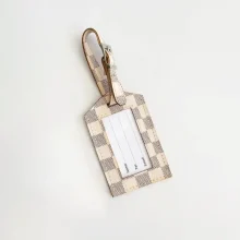 تگ چمدان طرح برند چرم نئون مدل Tag303