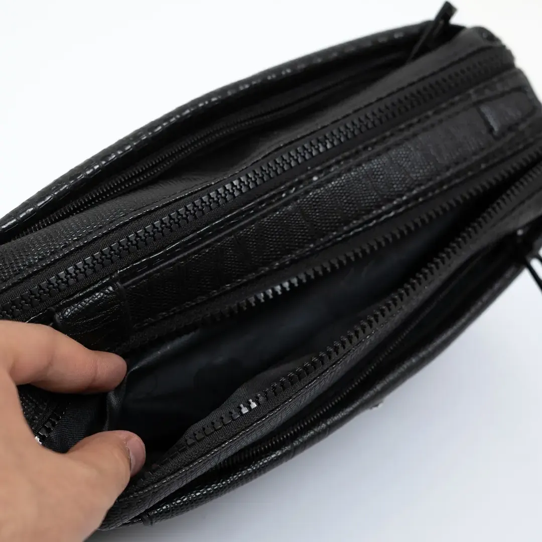 کیف دستی چرمی Mont Blanc مدل MB30474