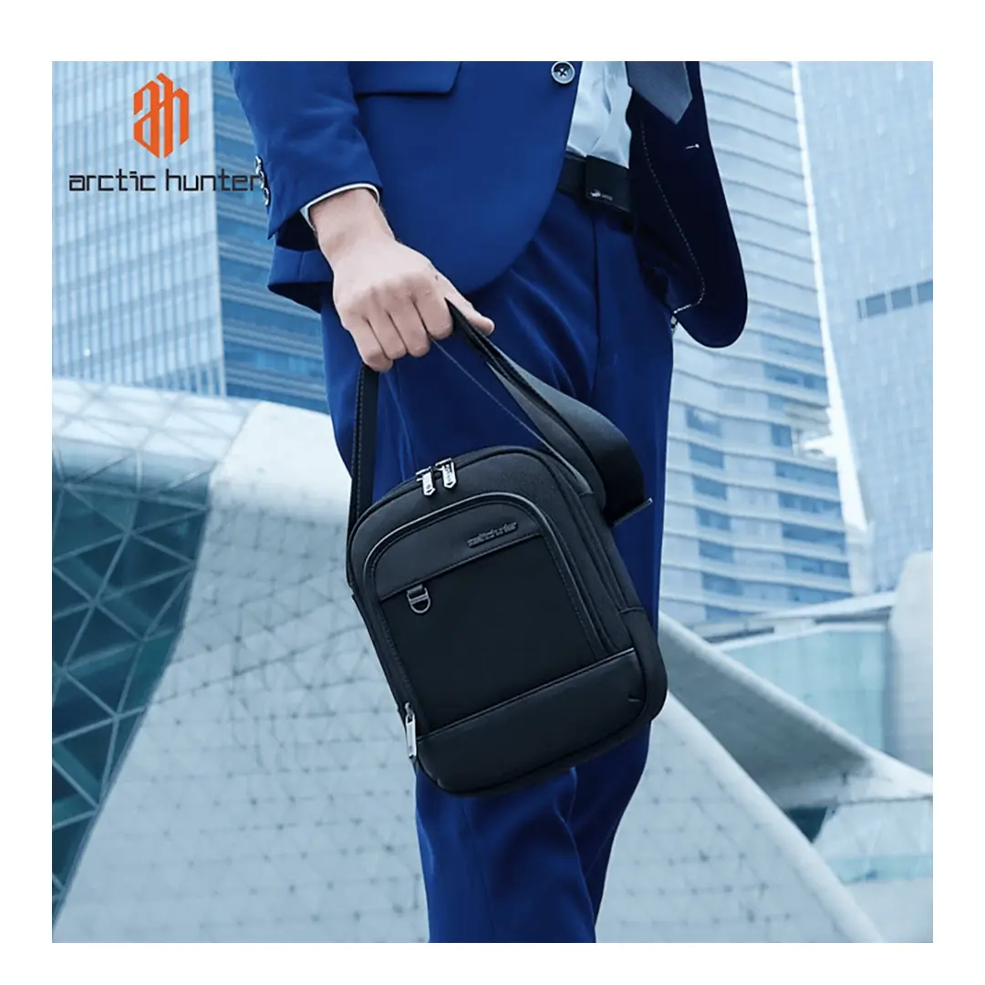 کیف دوشی Arctic Hunter مدل K00689