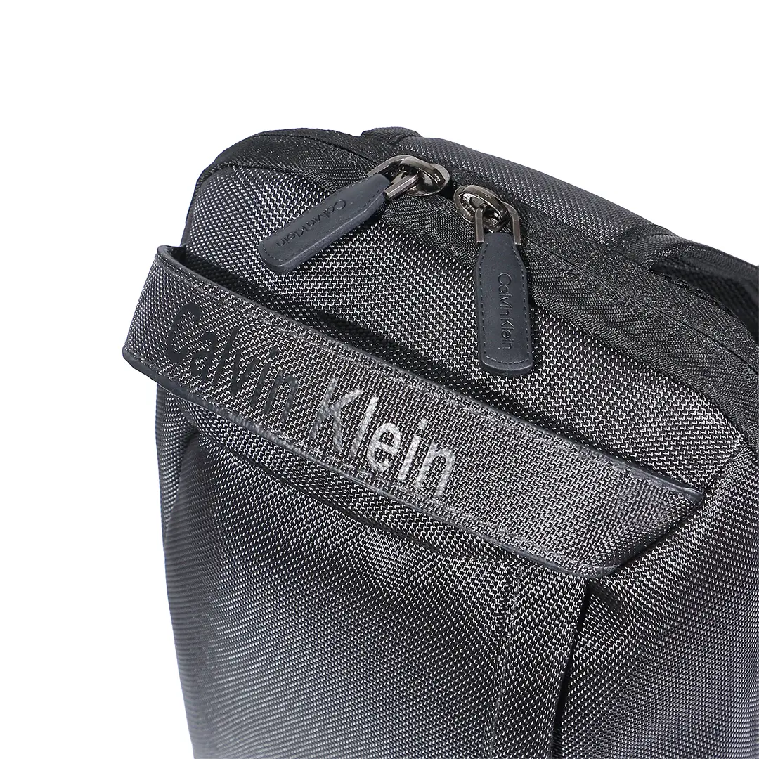 کیف دوشی Calvin Klein مدل CK-3054